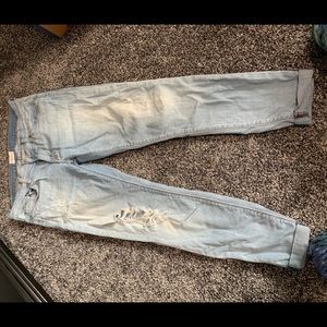Woman’s HUDSON CROPPED JEANS